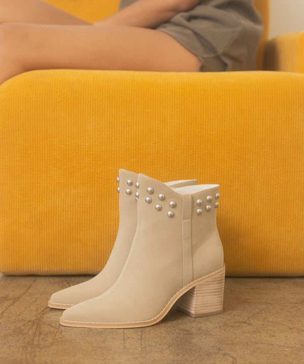 OASIS SOCIETY Alofi - Studded Collar Booties